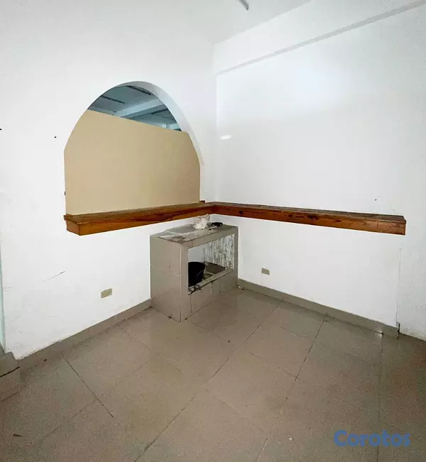 oficinas y locales comerciales - se alquila casa  5