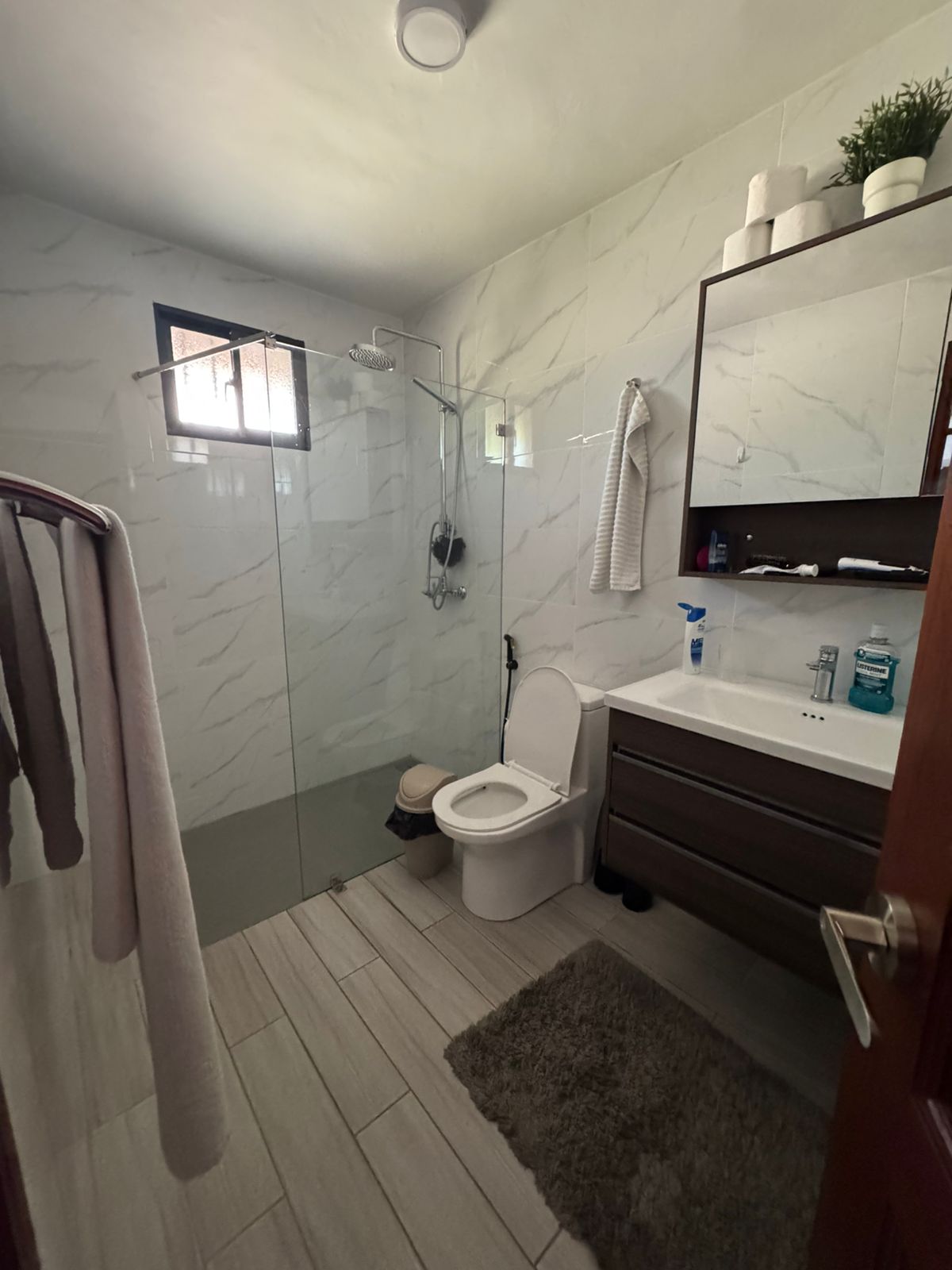 apartamentos - Casa Amueblada con 6 Habitaciones  en El Millón  6