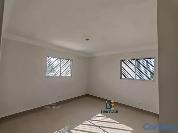 apartamentos - Se Alquila Apartamento GRANDE y Espacioso de Tres  9