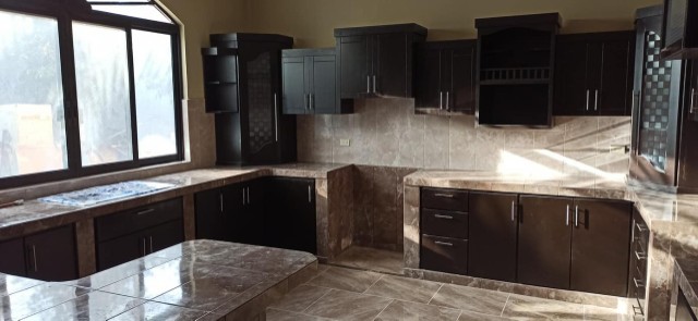 muebles y colchones - Cocina en madera y granito natural 🌱 4