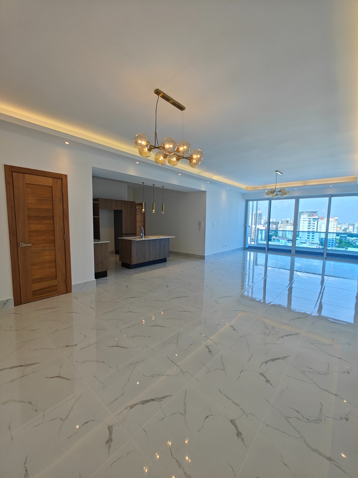 apartamentos - Alquiló bella vista piso 13 dos hab 2.5 baños dos 