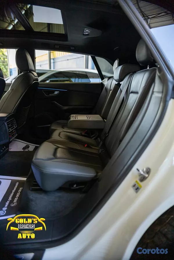 jeepetas y camionetas - Audi Q8 Prestige S-Line 2021 Recien Importada Clea 8