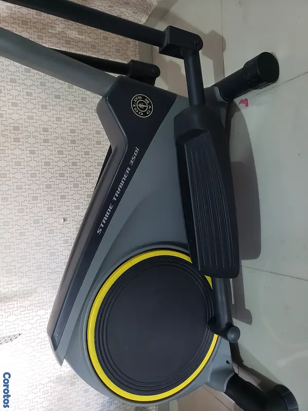 bicicletas y accesorios - Vendo Bicicleta Estacionaria Gold Gym  1