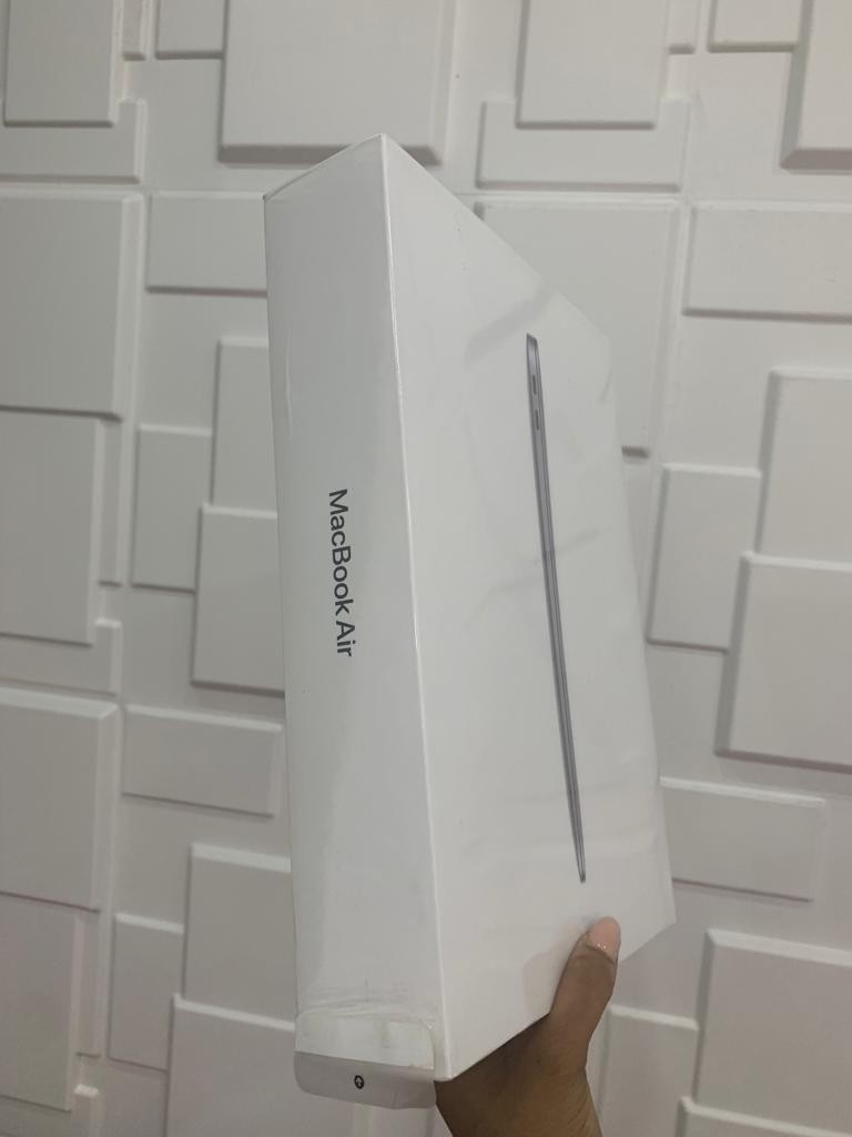 celulares y tabletas - MacBook Air 2020 M1 256gb 8gb RAM 2