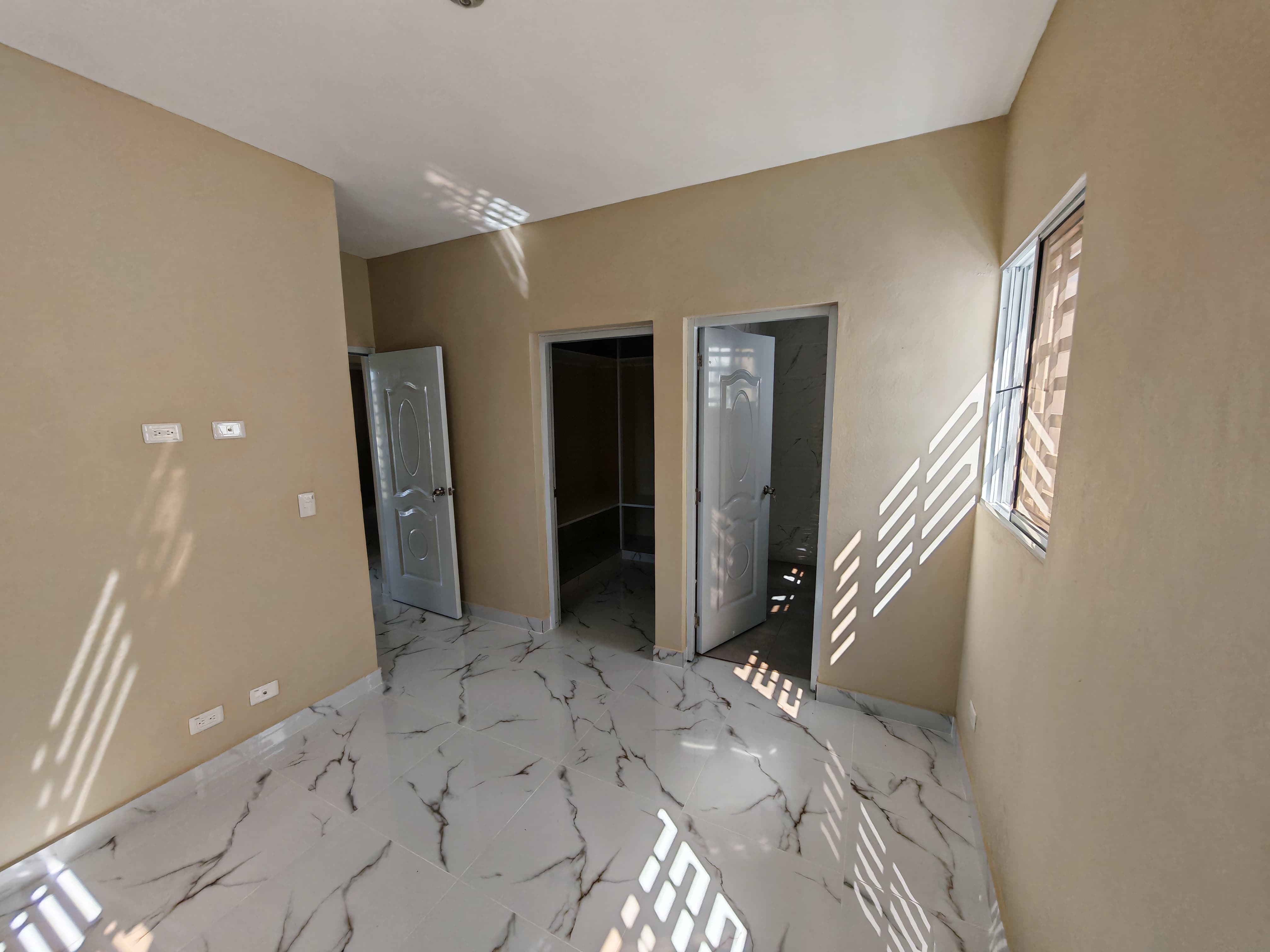 apartamentos - SE RENTA NUEVO Apartamento Amplio, SPM. 9