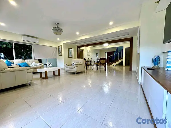 casas vacacionales y villas - Villa en Venta Juan dolio 8