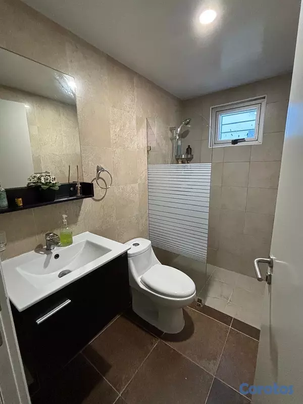 apartamentos - vendo renacimiento tres habitaciones 2.5 baños dos parqueos balcón servicio  12