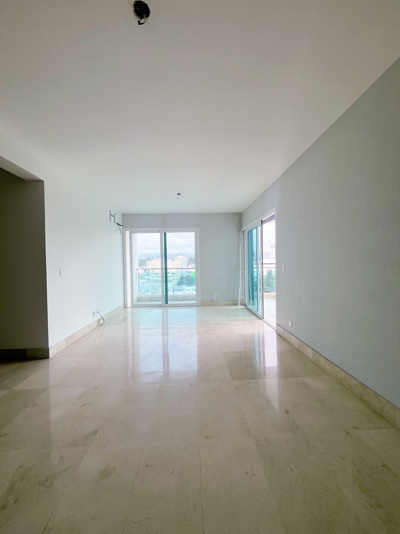 apartamentos - Apartamento en Torre en La Esmeralda  3