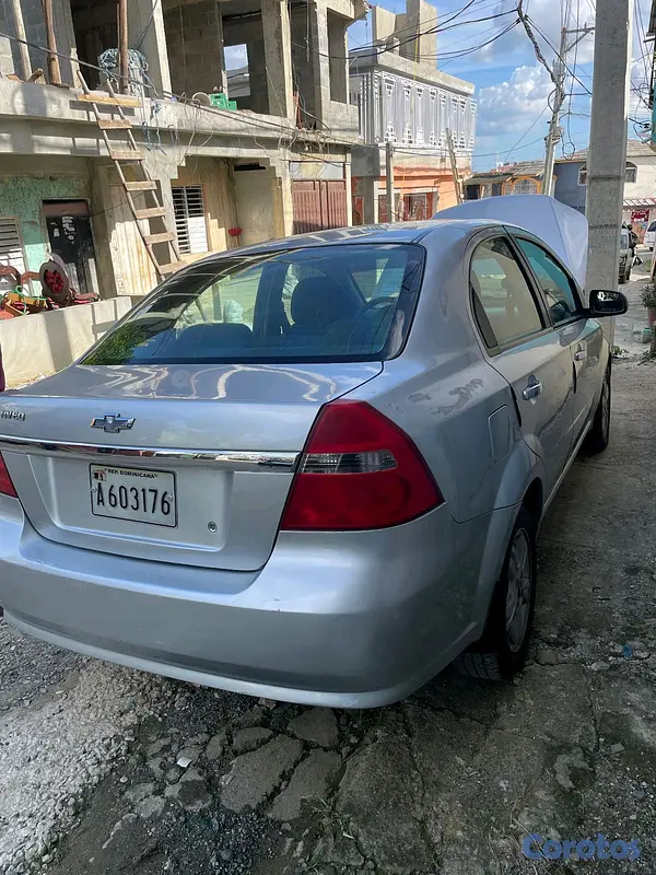 carros - Chevrolet Aveo 2013  2