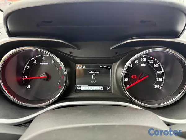 jeepetas y camionetas - Chevrolet Tracker LT 2023 13