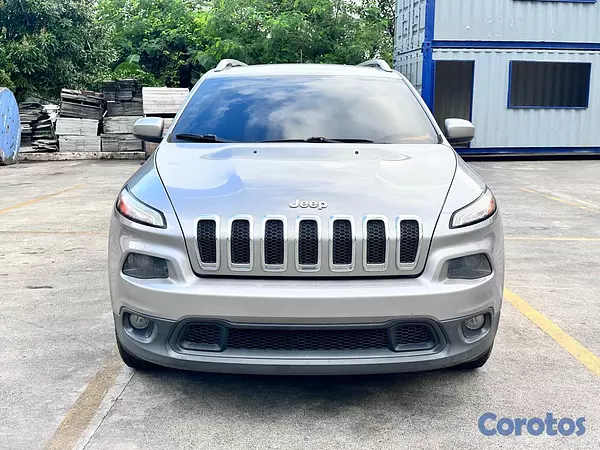jeepetas y camionetas - Jeep Cherokee Latitude 2016 1