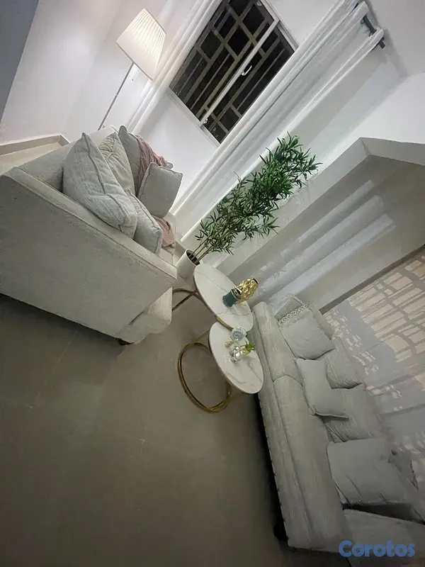 muebles y colchones - vendo comedor nuevo,moderno de caoba y mueble importados,vendo juntos o separado 8