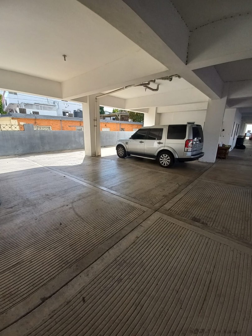 apartamentos - SIN INTERMEDIARIO RENTO EDIFICIO EN EL DISTRITO NACIONAL ESCRIBENOS PARA MAS INF 3