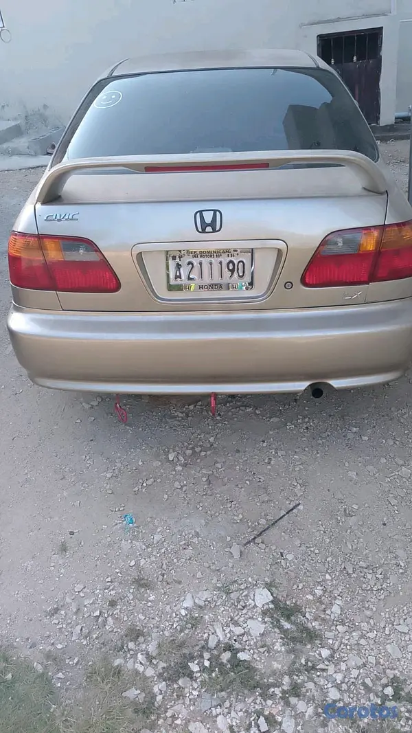 carros - civic 2000 sin detalle todo nitido estoy en sancritobal solo interesado LX ameri 8