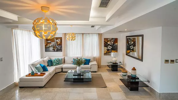 casas - VENTA DE CASA AMUEBLADA EN PUNTA CANA VILLAGE 3