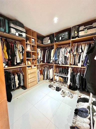 casas - Hermosa casa de dos niveles disponible para ser tu próximo hogar.🏠  3