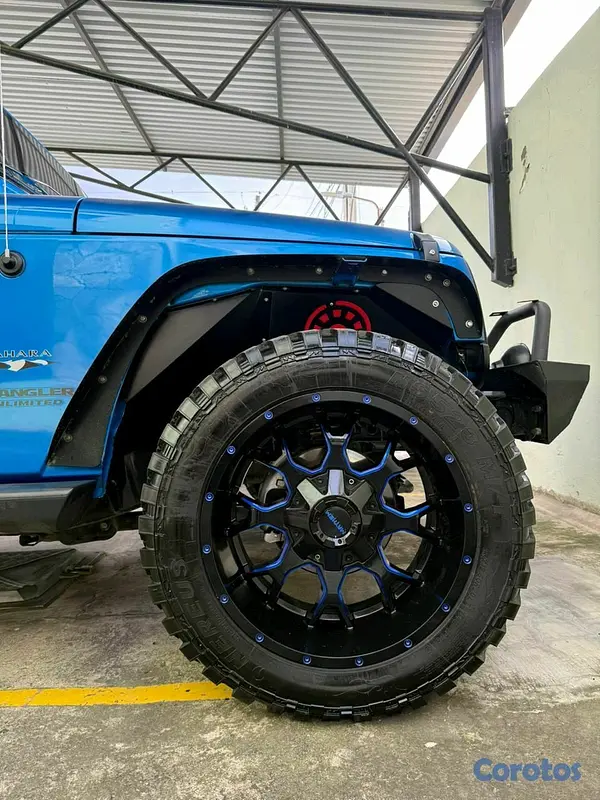 jeepetas y camionetas - jeep wrangler unlimited Sáhara 2016 7