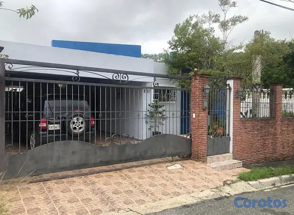 casas - ALQUILO Casa AMUEBLADA en LA REPUBLICA DE COLOMBIA, 3 HABS., 291 Mts.2, Patio, J 10