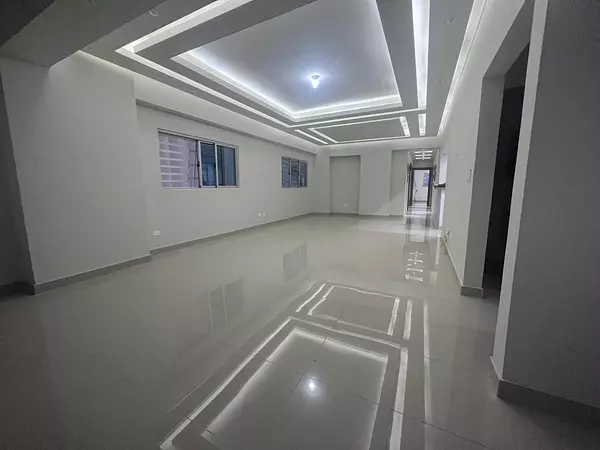 apartamentos - Apartamento 5To piso, Los Restauradores, Distrito Nacional  2