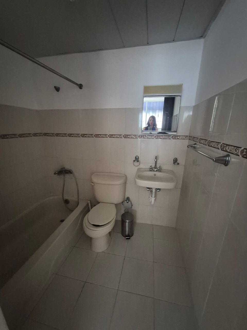 apartamentos - Apartamento en Venta en La Castellana 3H, 2B, 1P, 2do Nivel 6