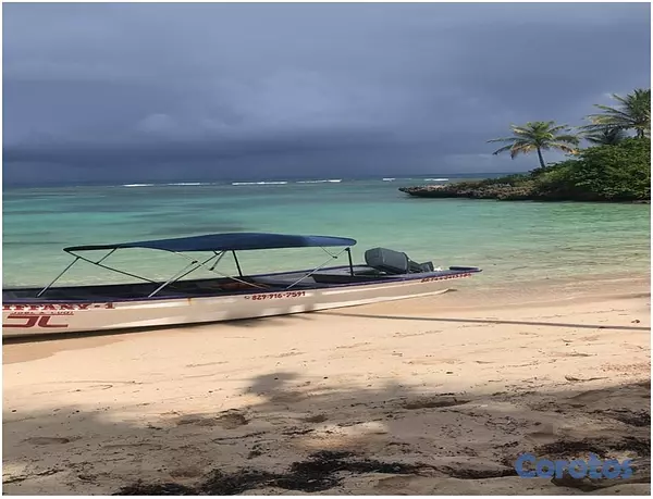solares y terrenos - Vendo 72,185 Mts.2 CON PLAYA a 100 Mts. (Playa MADAMA), LAS GALERAS, 50% POR DEB 3