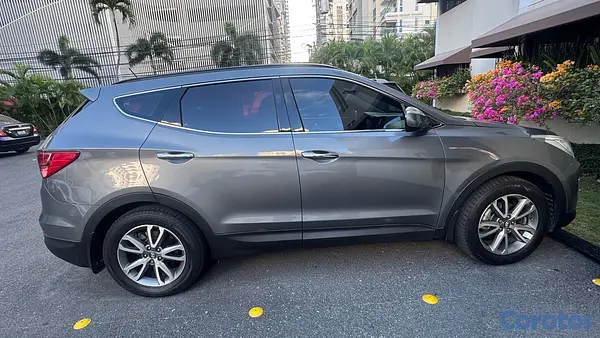 jeepetas y camionetas - Santa Fe 2013 de la casa, Crdi de diesel 4*4 y todo funcional.
 2
