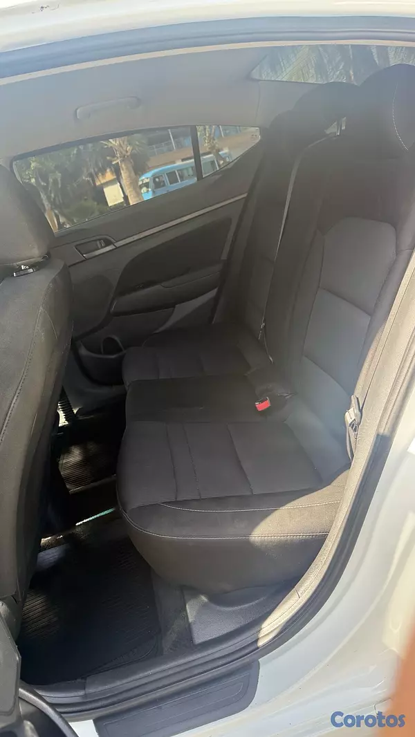 carros - Hyundai Elantra sel 2018 7