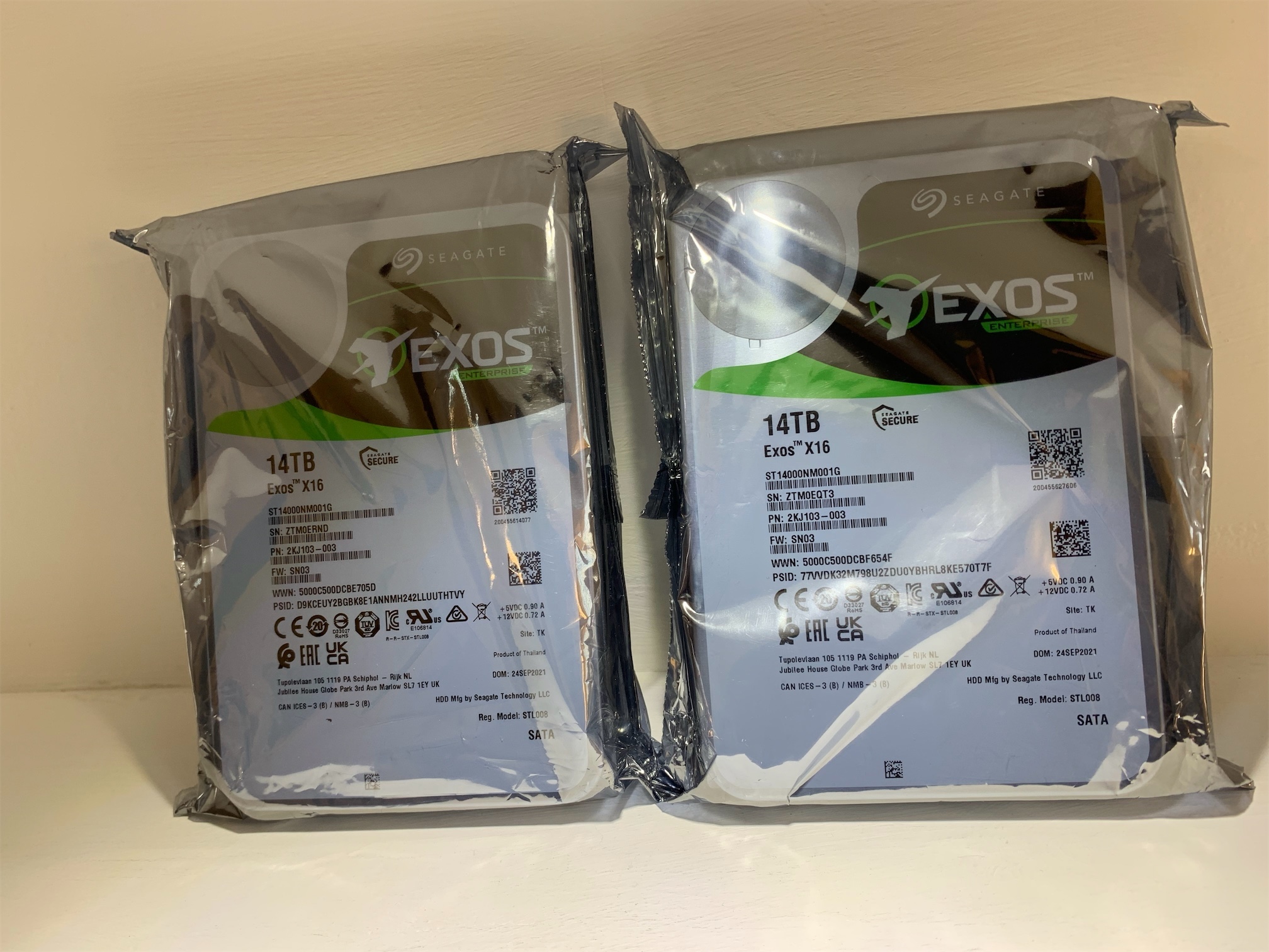 computadoras y laptops - SEGATE 14TB  2