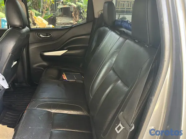 jeepetas y camionetas - Nissan Frontier 2018 6