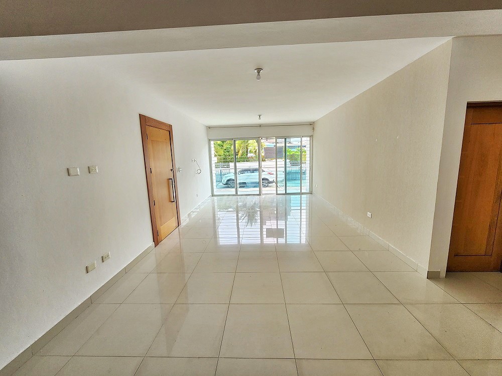 apartamentos - 1ER PISO CENTRICO LA ESMERALDA SANTIAGO  2
