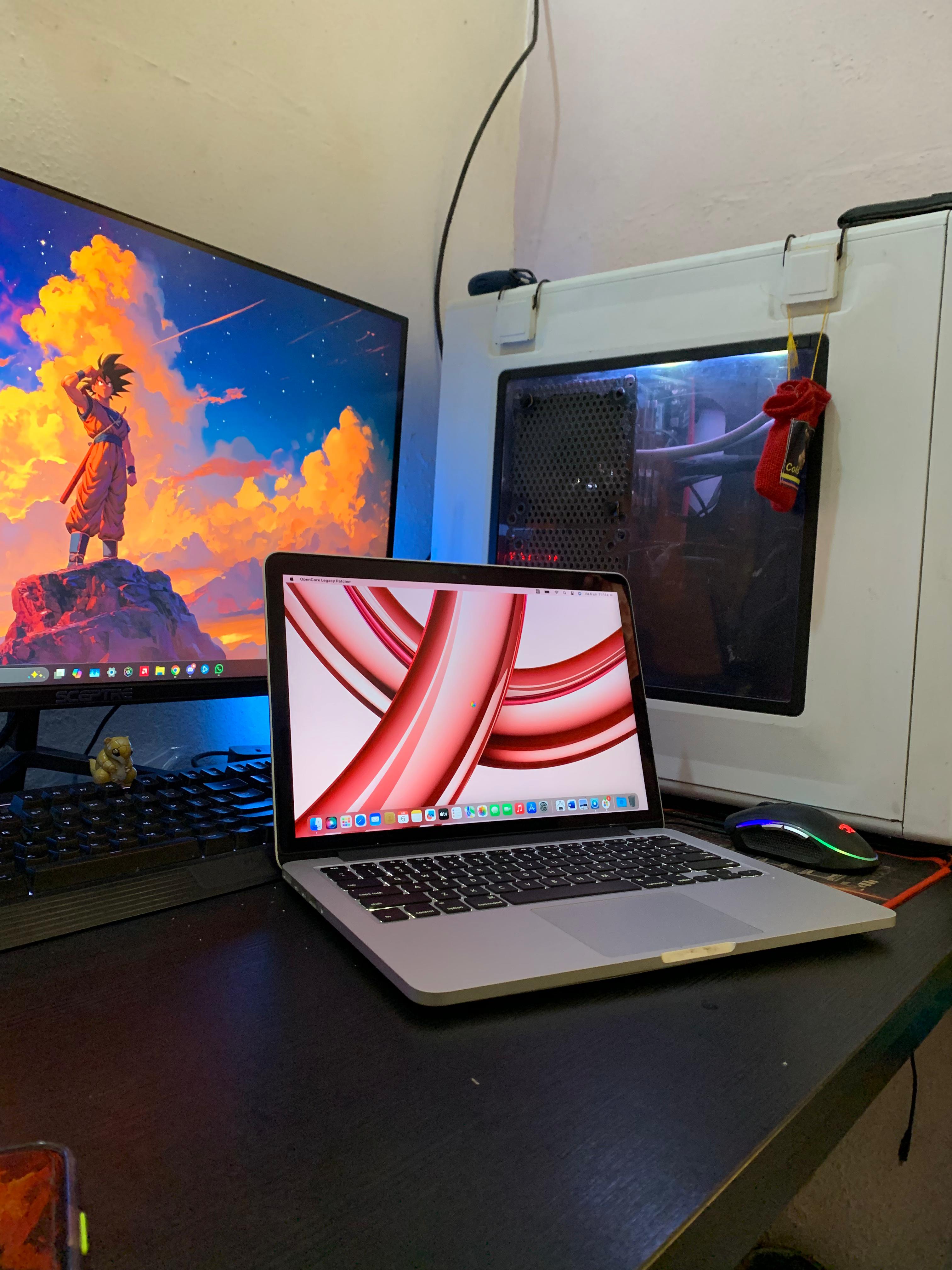 computadoras y laptops - Macbook Pro 2015 16RAM Bateria nueva