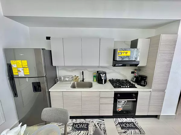 apartamentos - Apartamento en Alquiler Amueblado Evaristo Morales 9