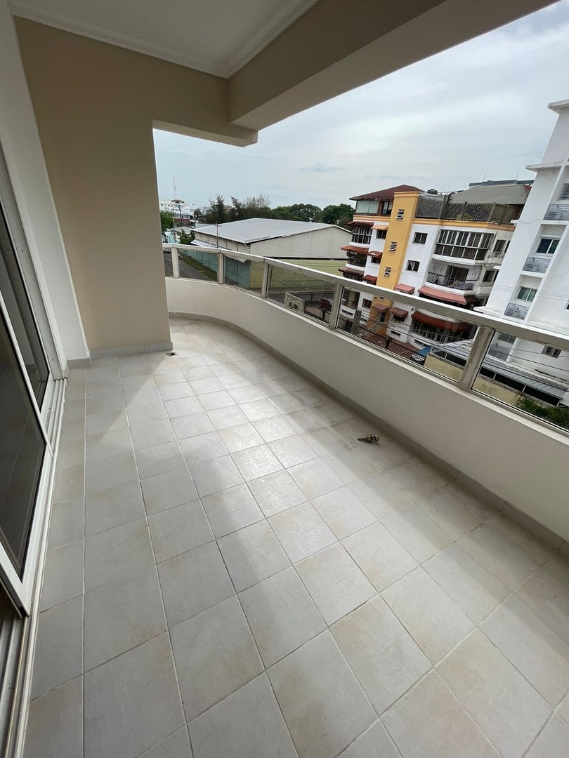 apartamentos - Se vende apartamento en Piantini 2