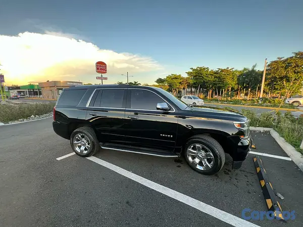 jeepetas y camionetas - Chevrolet tahoe premier 2020 2