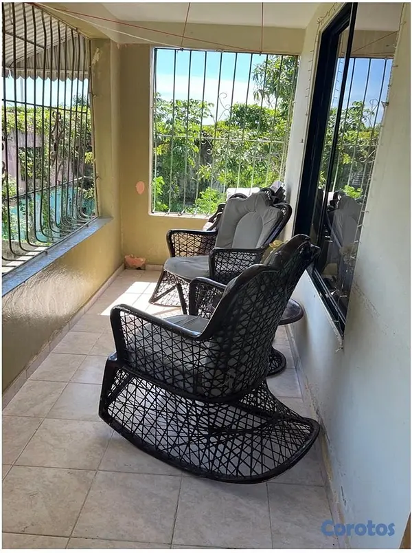 casas - VENDO CASA 2 NIV.,  3 APTOS + SOLAR ATRAS, 423 Mts 6