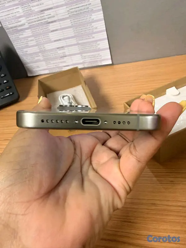 celulares y tabletas - iPhone 15 Pro max total mente factory  9