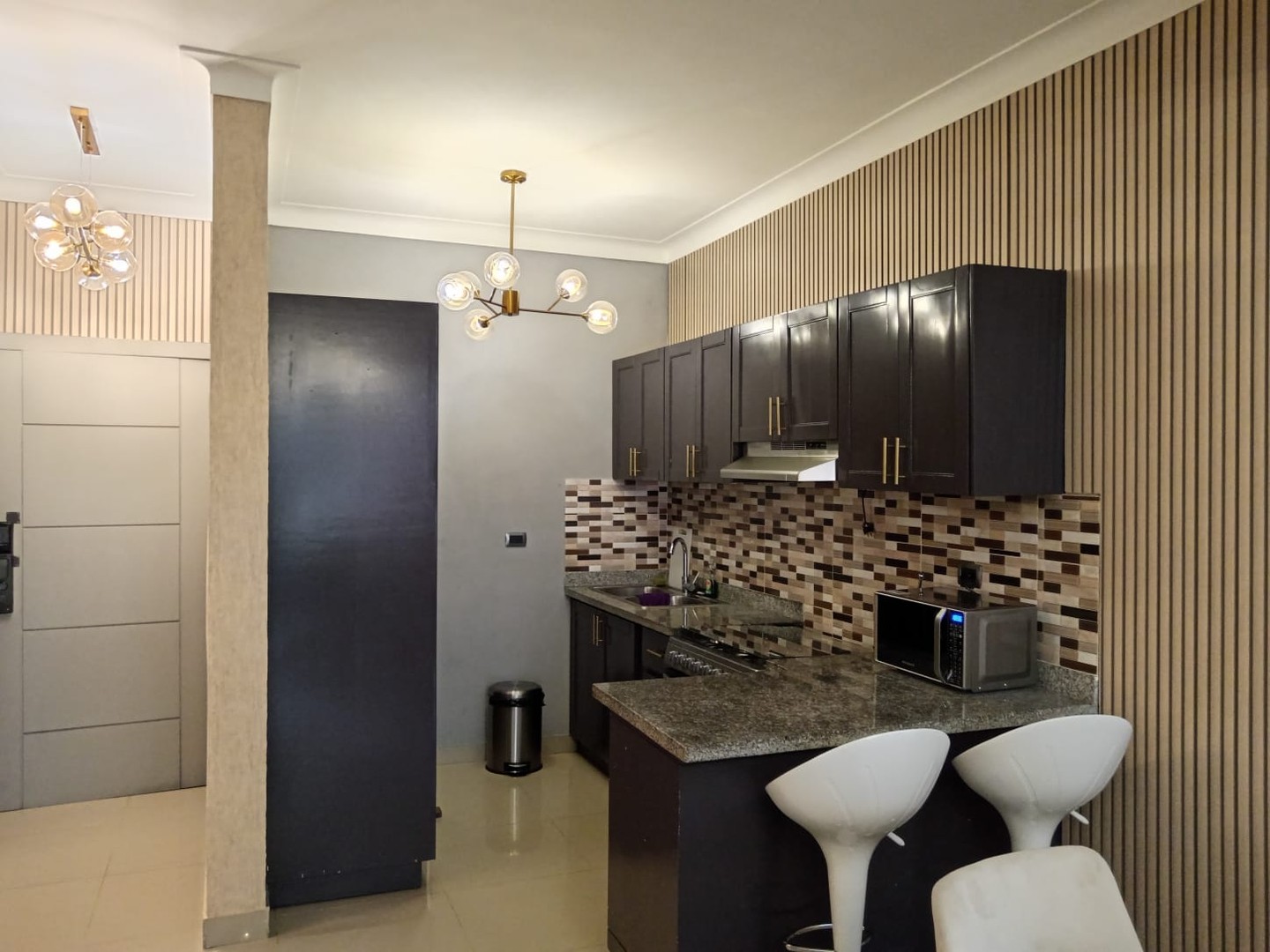 apartamentos - APARTAMENTO EN VENTA CON PISCINA UBICADO EN LOS RIOS 📍
 7