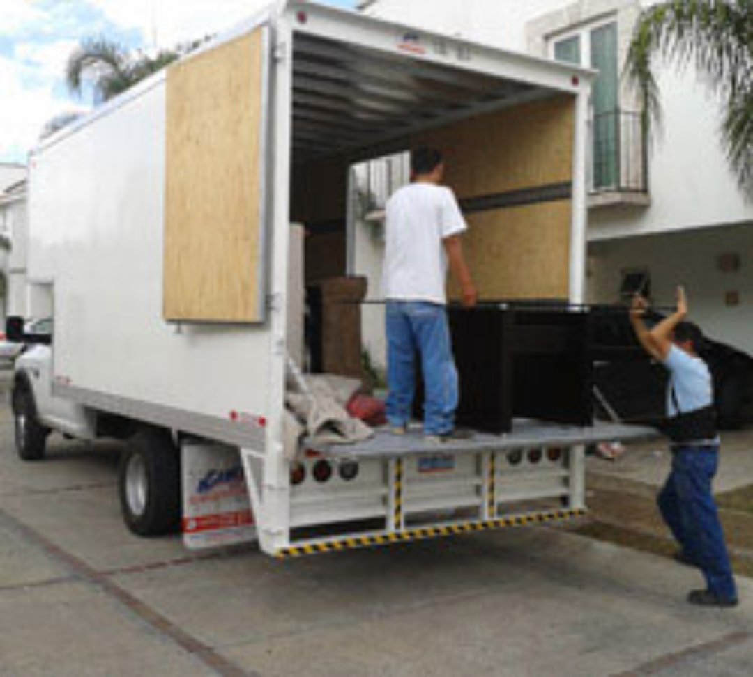 otros vehiculos - MUDANZA Y TRANSPORTE MALECÓN 1
