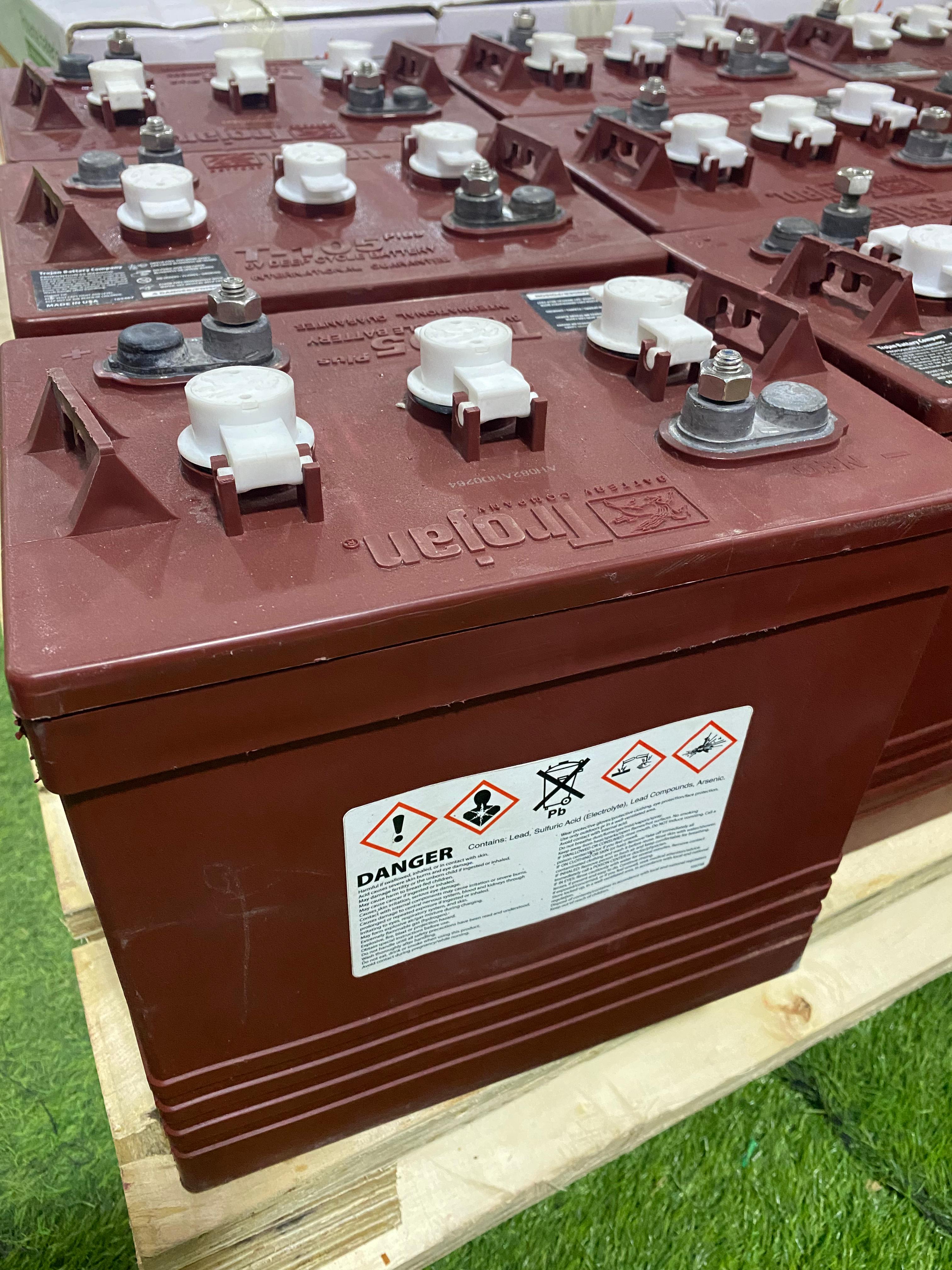 plantas e inversores - Baterías Trojan 6 Volt / 225 AH disponible ✔️ 0