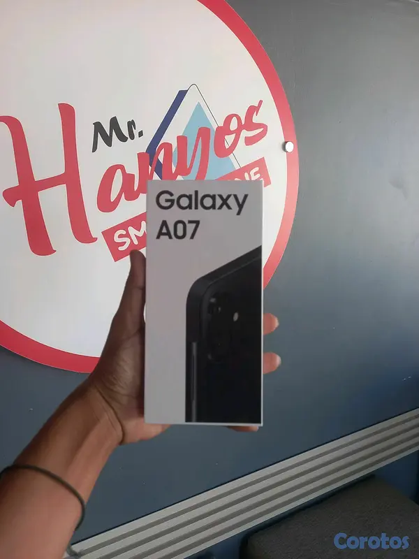 celulares y tabletas - galaxy A007



 5