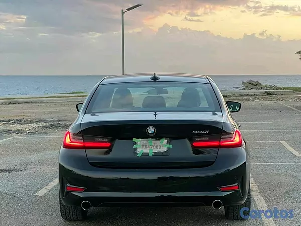carros - bmw 335i 2020 5