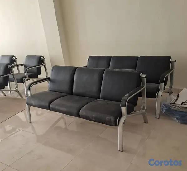 muebles y colchones - Sillas tapizadas negra muy resistente 3