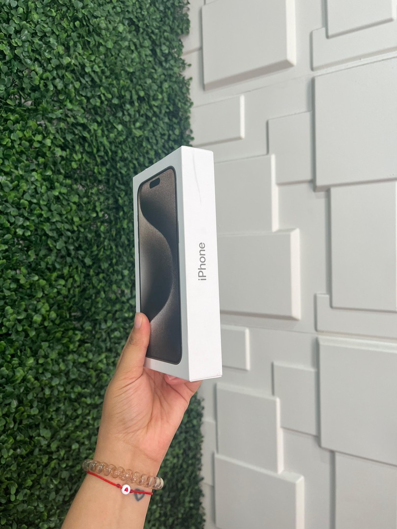 celulares y tabletas - iPhone 15 Pro Max E-SIM 256GB Natural Titanium SELLADO CLEAN APPLE 1