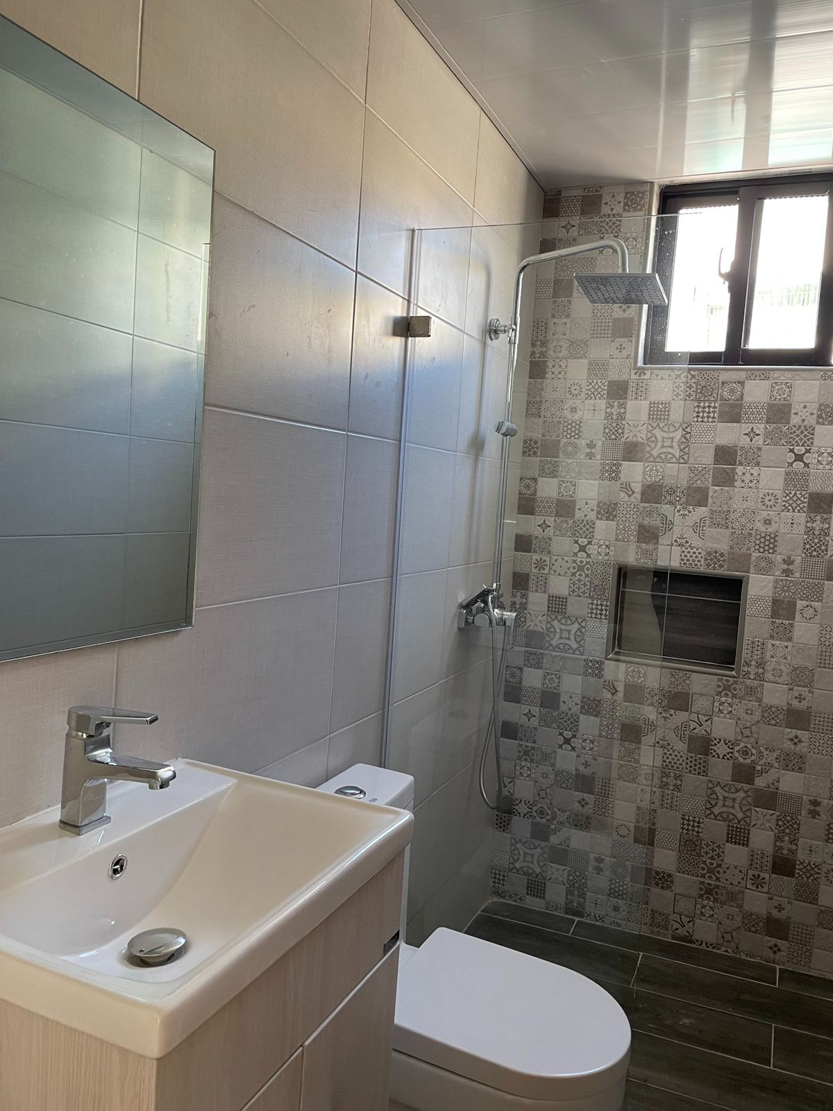 apartamentos - Vendo apartamento en Mirador Norte, 3er nivel  5