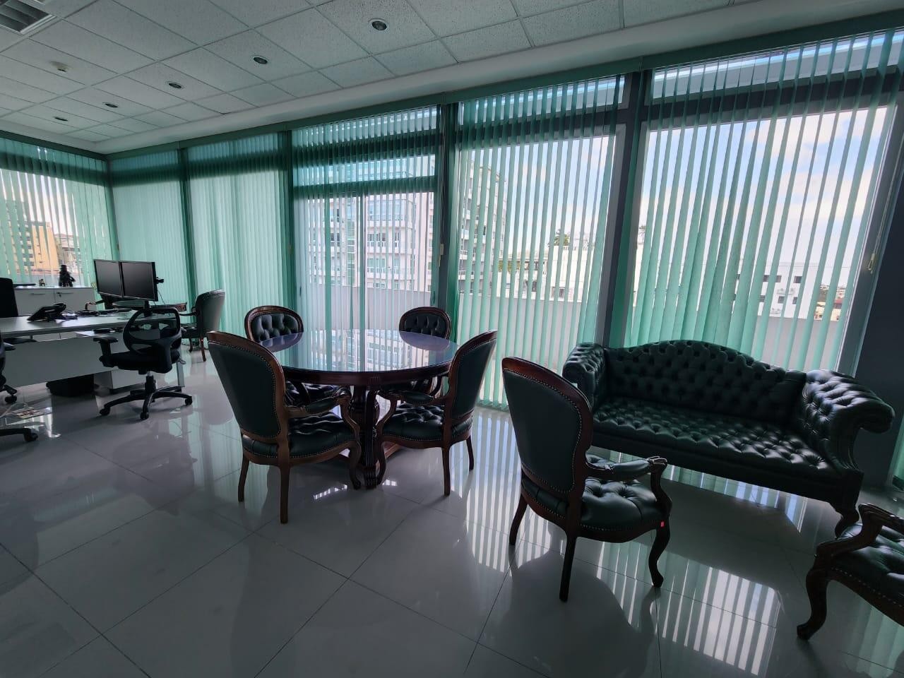oficinas y locales comerciales - Edificio Corporativo Clase 5 Antisísmico de 5 Pisos de 325 MTS