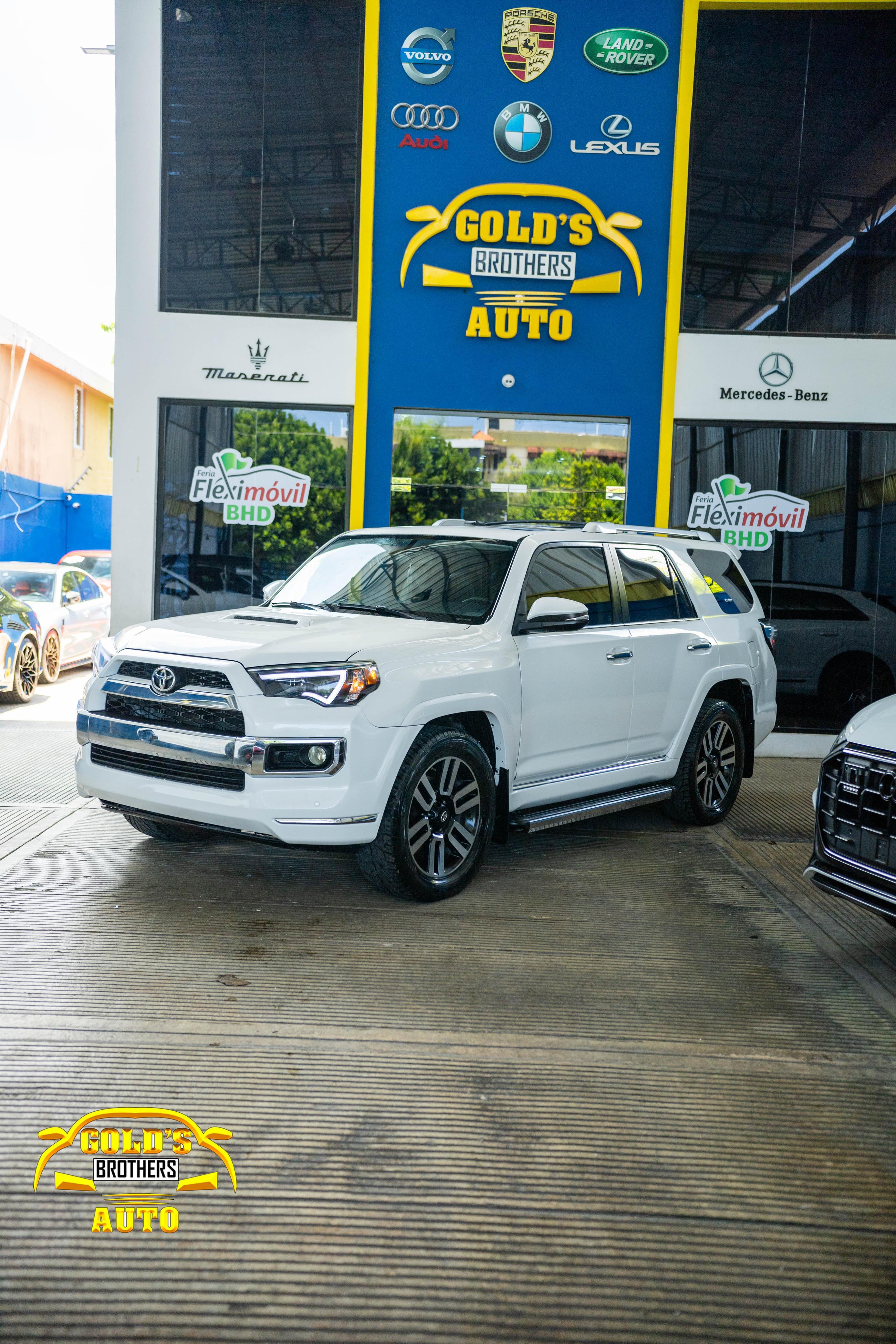 jeepetas y camionetas - Toyota 4Runner Limited 2017 Tres Filas De Asientos 2