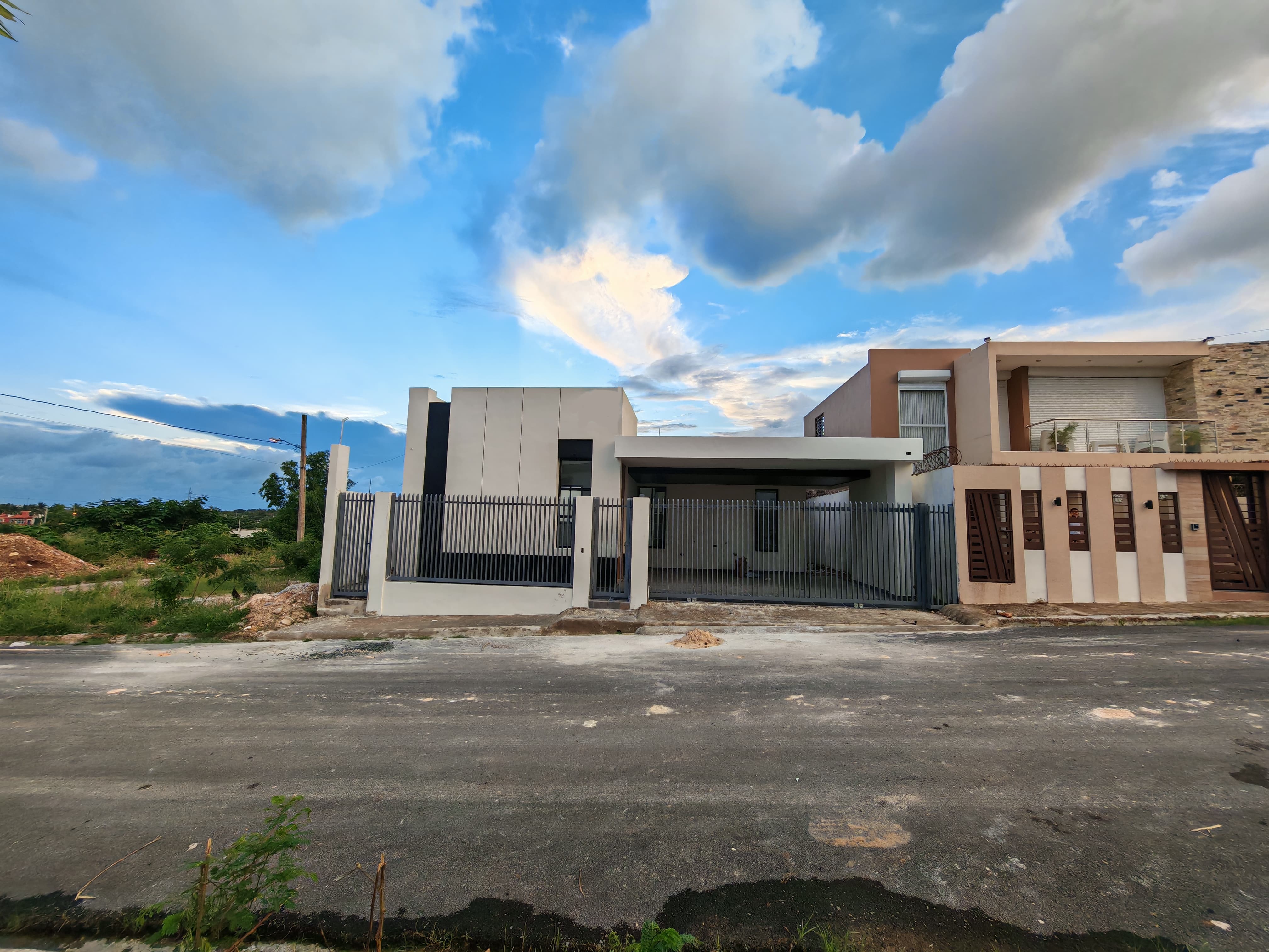 casas - Se Vende Nueva y Moderna Casa, en Residencidencial