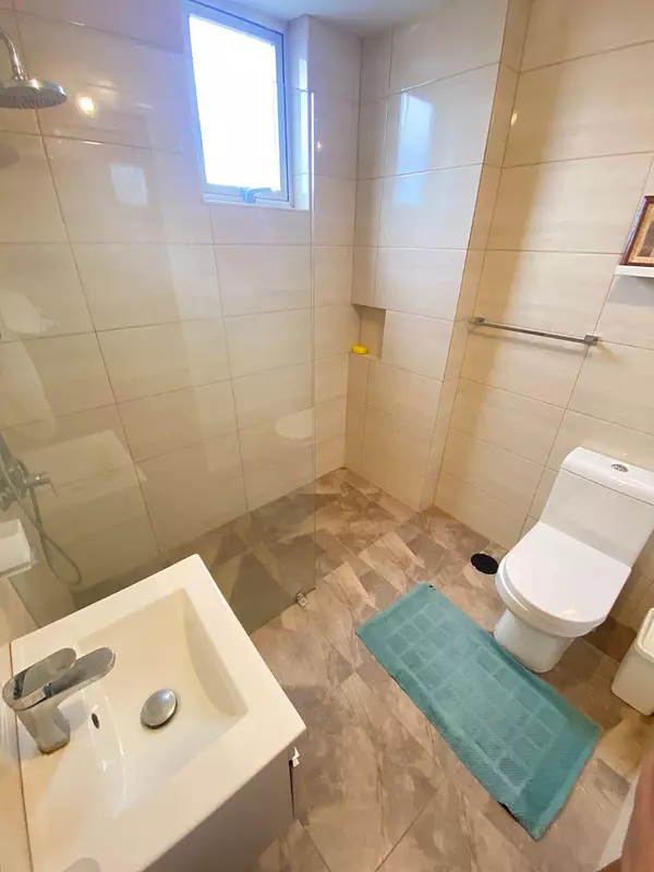 apartamentos - Alquilo apartamento amueblado en Paraíso  6