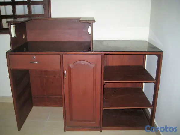 articulos de oficina - MUEBLE DE CAOBA PARA RECEPCIÓN DE UN NEGOCIO 2