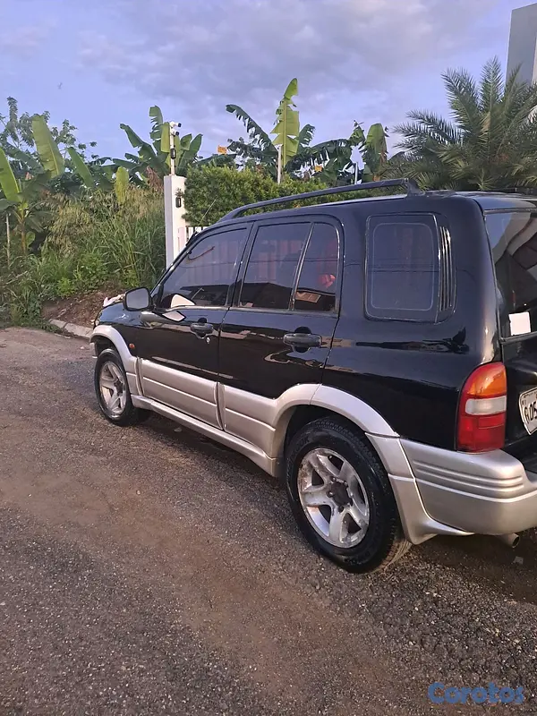 jeepetas y camionetas - Suzuki Vitara 20014x4  5